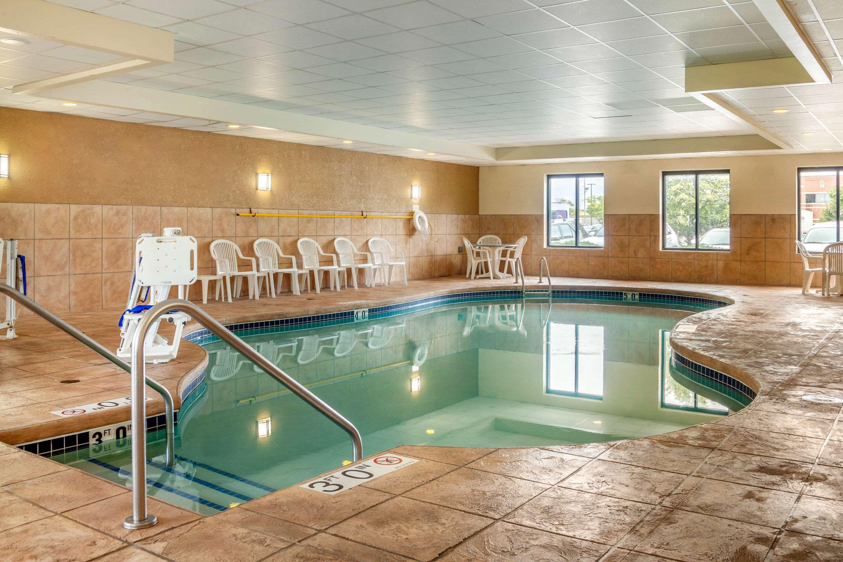Sleep Inn & Suites Airport Milwaukee Eksteriør billede